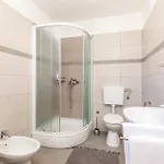 1 Bedroom Awesome In Banjol